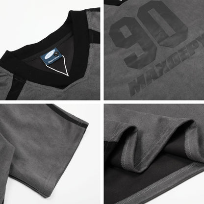 Man wearing gray colorblock sport t-shirt with loose streetwear fit, casual lifestyle look | TeenStylo
