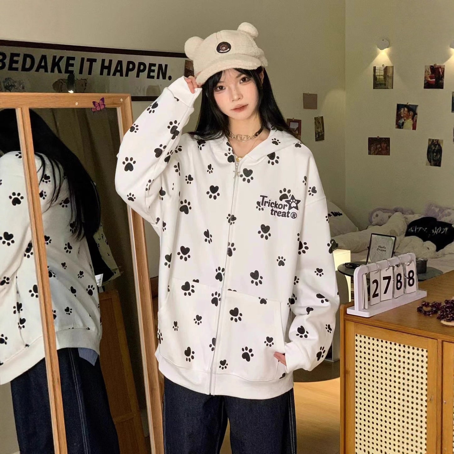 White camo dog paw print zip-up hoodie jacket detail close-up lightweight unisex streetwear TeenStylo