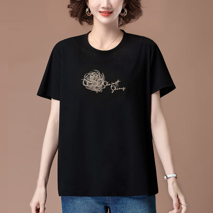 Black embroidered detail close-up on women's loose short sleeve T-shirt | TeenStylo