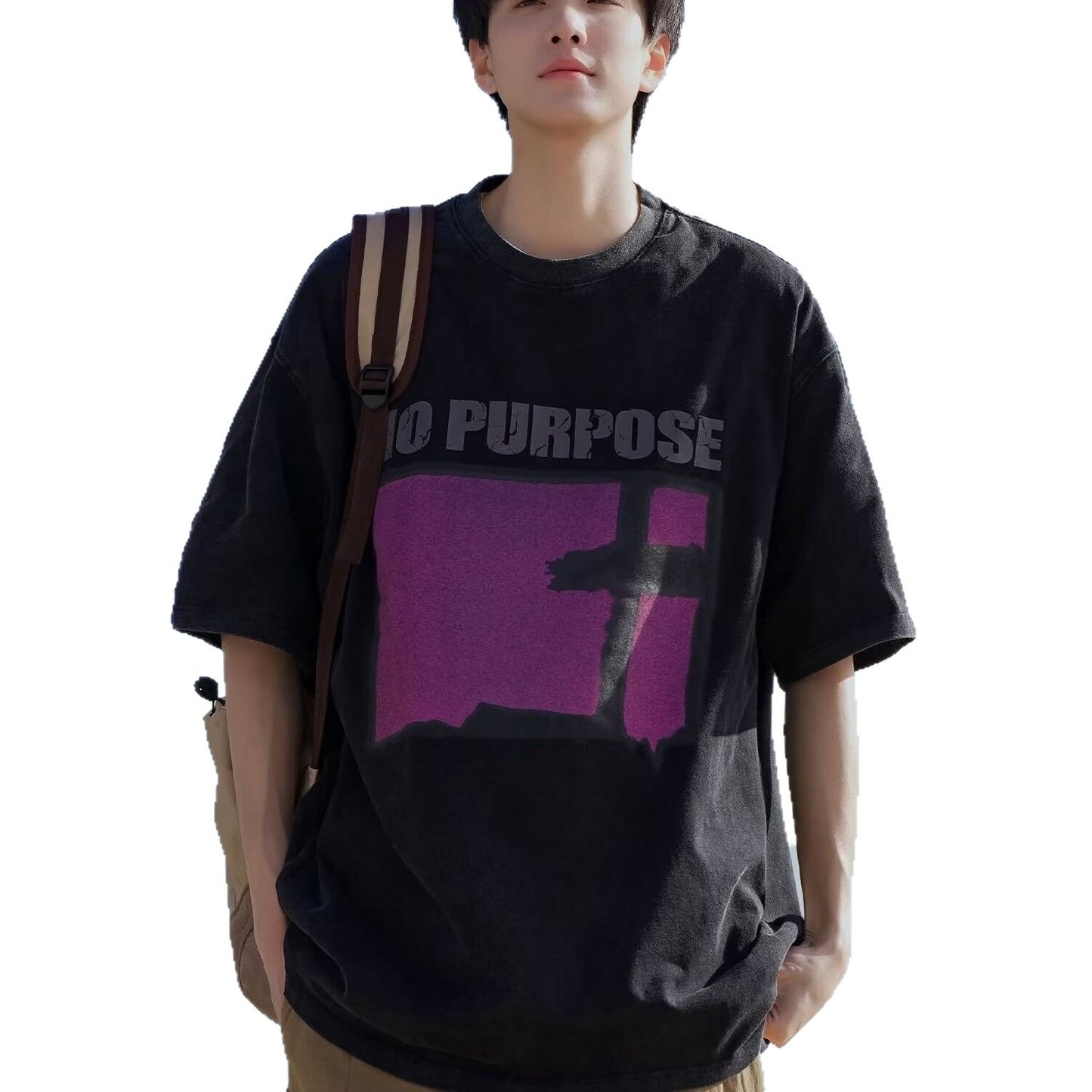 Plain black men's streetwear short sleeve t-shirt lifestyle shot - TeenStylo