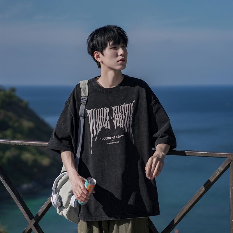 Black men's streetwear short sleeve T-shirt back view - TeenStylo