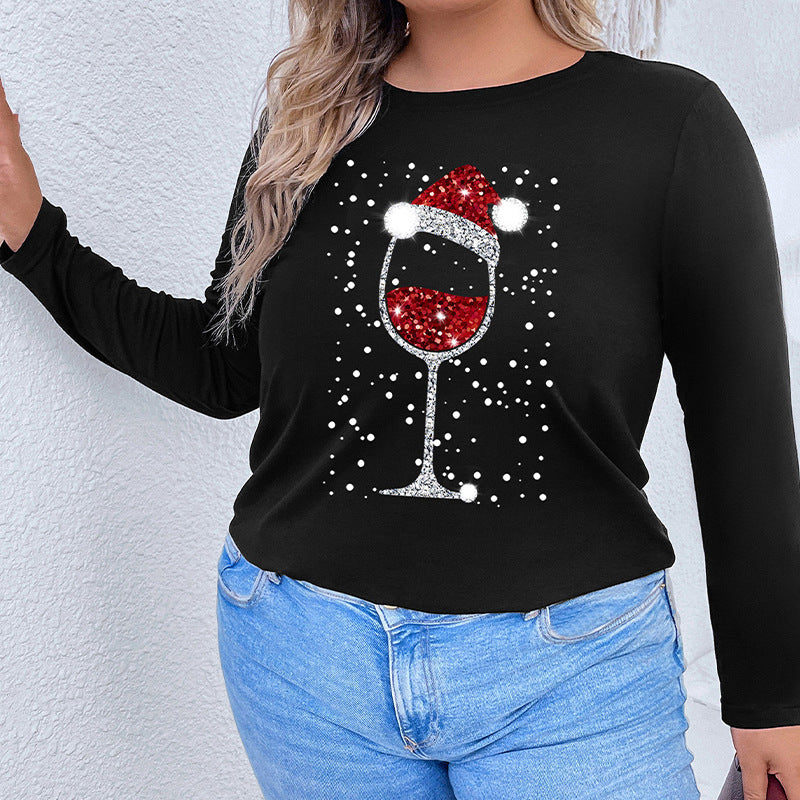 Black unisex loose Christmas T-shirt styled in a casual autumn lifestyle look – TeenStylo