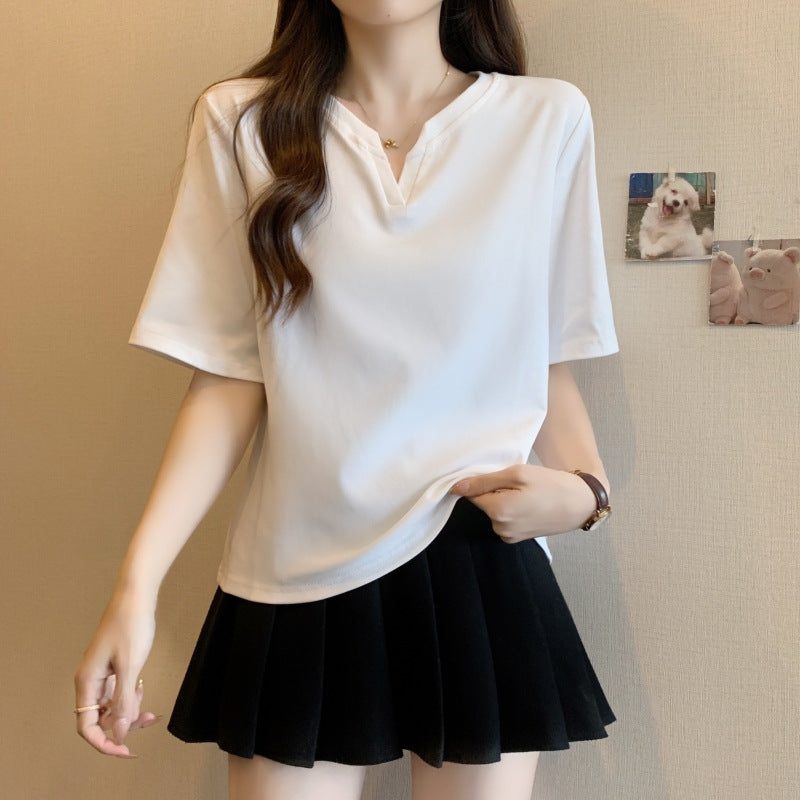 White V-Neck Short Sleeve T-Shirt fabric detail close-up, lightweight summer casual tee | TeenStylo