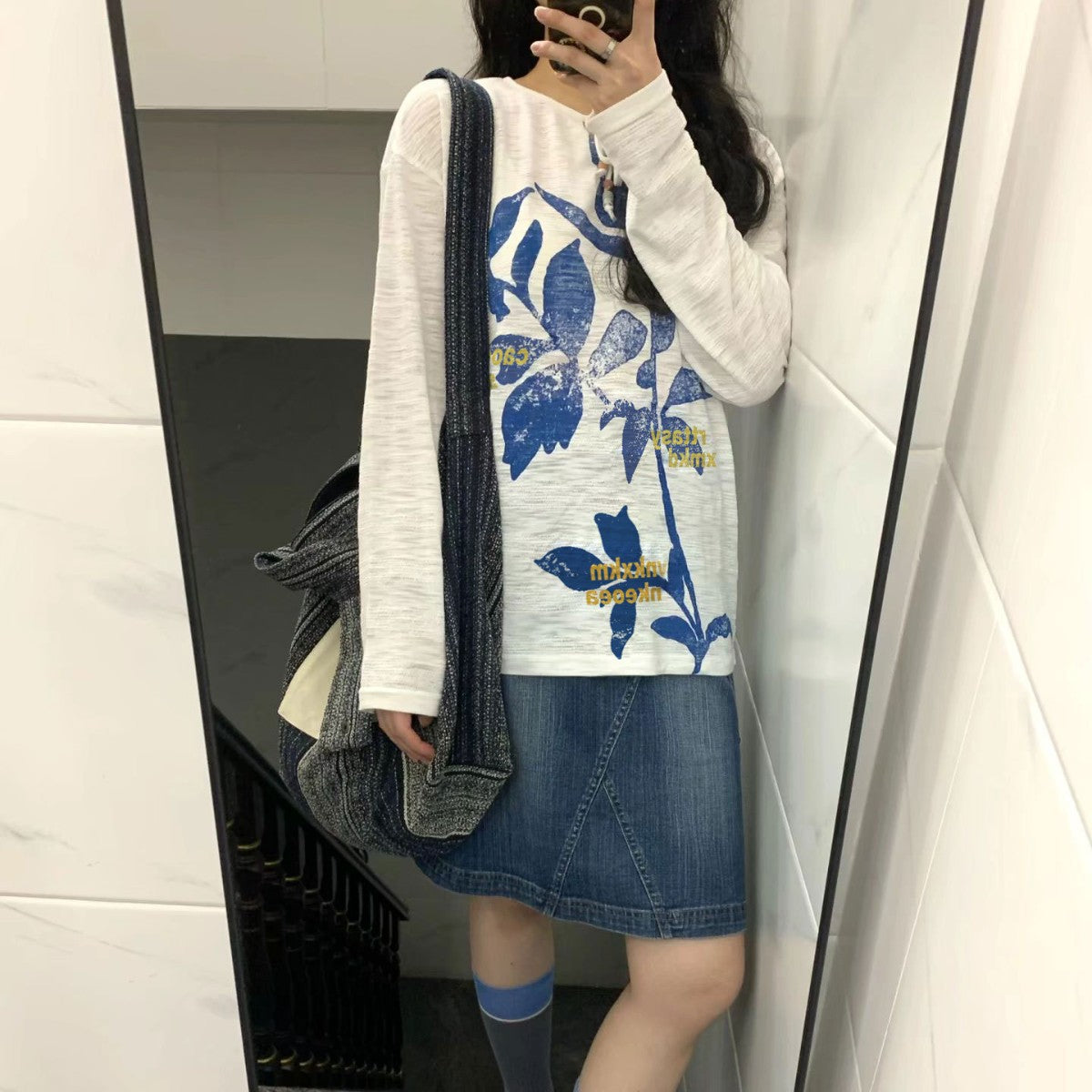Retro unisex long sleeve t-shirt lifestyle shot, Y2K streetwear style for women, TeenStylo
