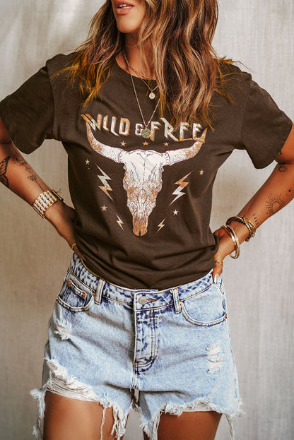 Brown Wild Free animal graphic tee styled in a streetwear lifestyle look, unisex Y2K fashion at TeenStylo