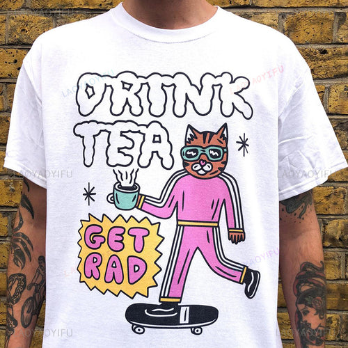White unisex vintage cartoon saucer man graphic tee funny retro UFO streetwear T-shirt front view TeenStylo
