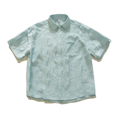 White men's loose short sleeve shirt fabric detail close-up | TeenStylo
