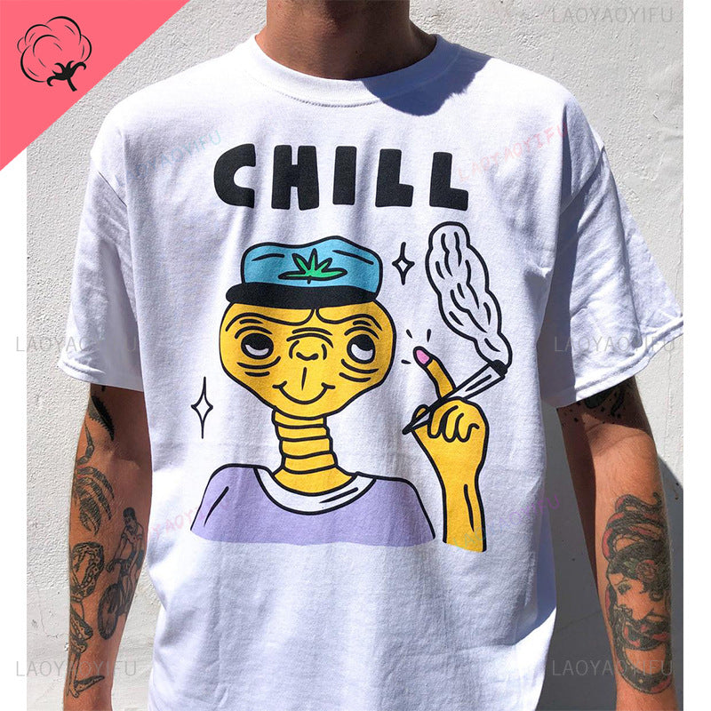 White unisex vintage cartoon saucer man graphic tee funny retro UFO streetwear T-shirt TeenStylo