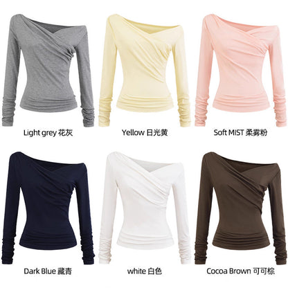 Cocoa brown diagonal collar long sleeve T-shirt back view women unisex Y2K streetwear style TeenStylo