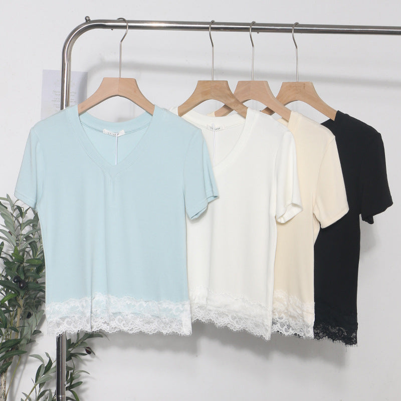 Blue women's V-neck short sleeve T-shirt fabric detail close-up, Y2K streetwear style | TeenStylo