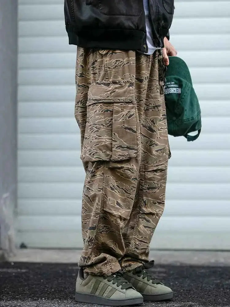 High Quality American Retro Ast Craft Camouflage Cargo Pants For Men Outdoor Tactical Baggy Trousers