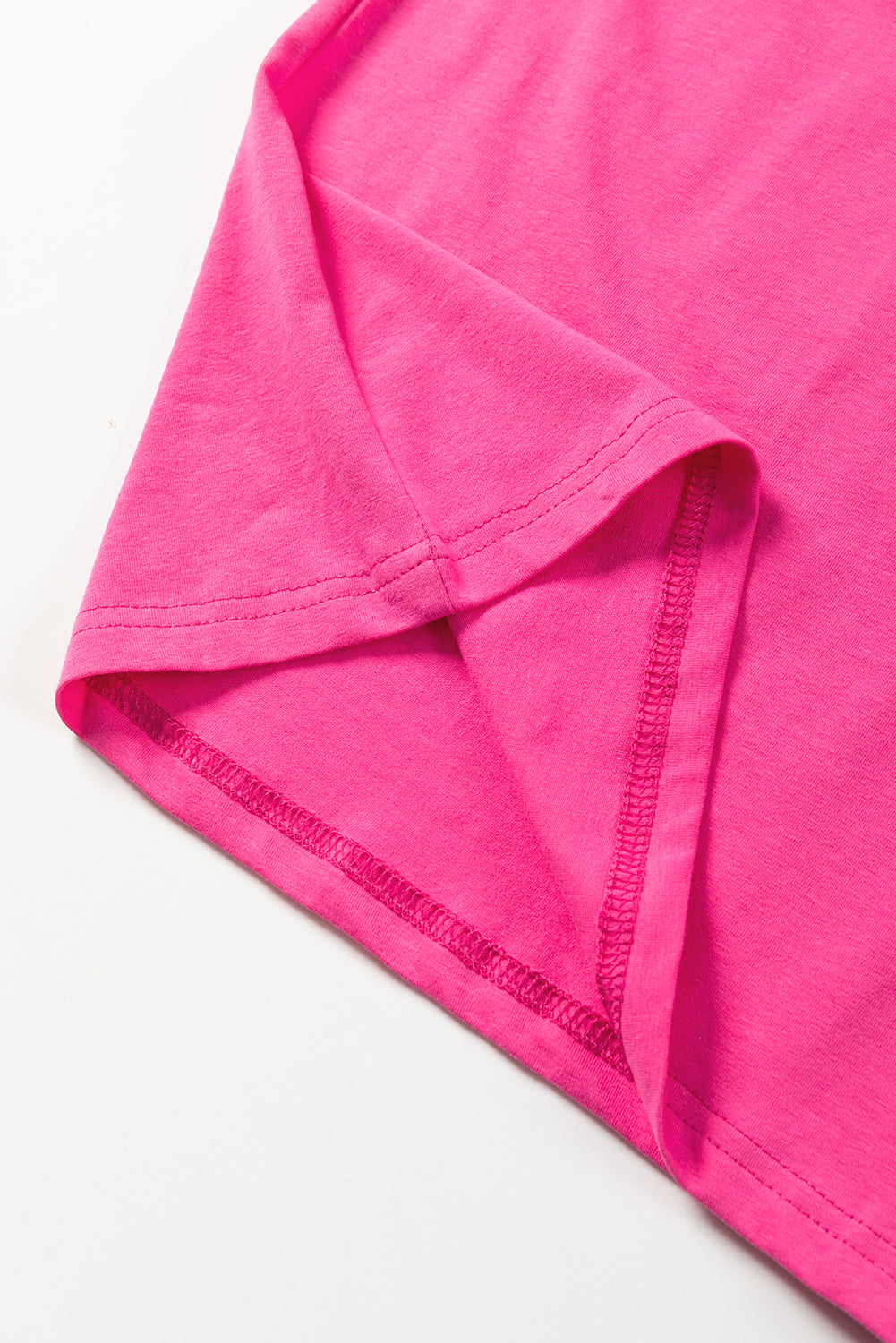 Bright pink Sunshine On My Mind graphic tee unisex streetwear Y2K style lifestyle shot TeenStylo